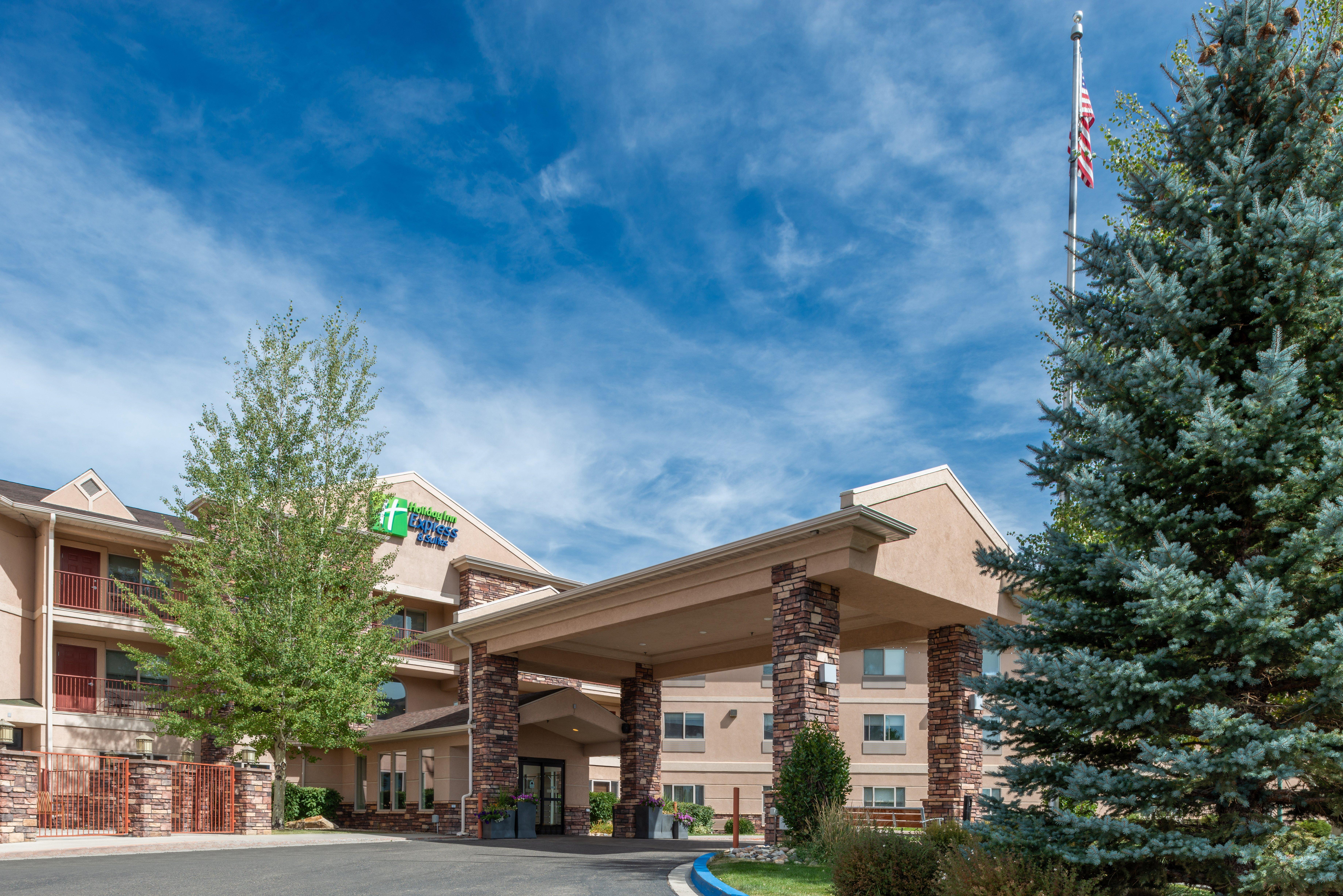 Holiday Inn Express Hotel & Suites Gunnison By Ihg Экстерьер фото
