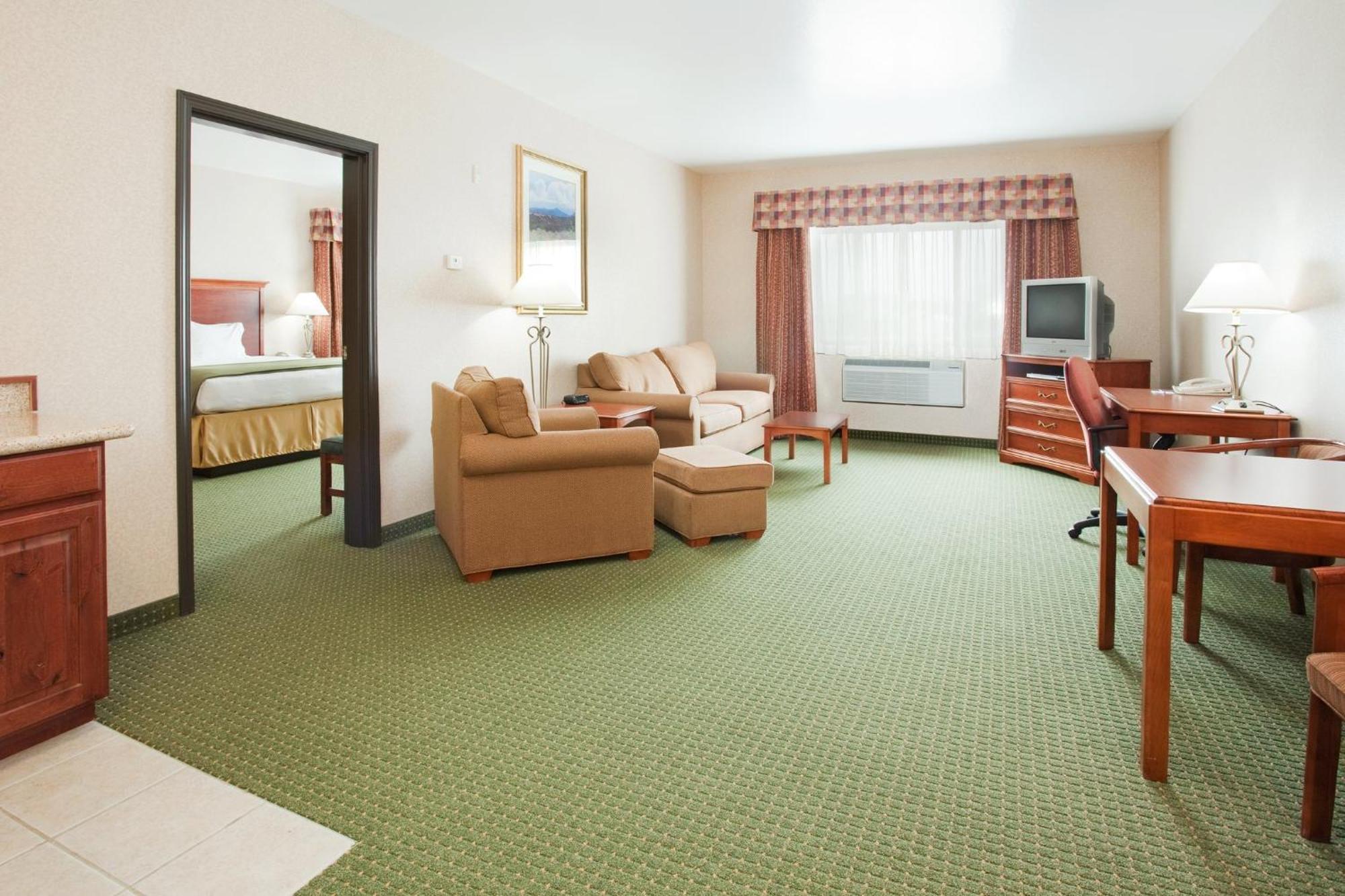 Holiday Inn Express Hotel & Suites Gunnison By Ihg Экстерьер фото